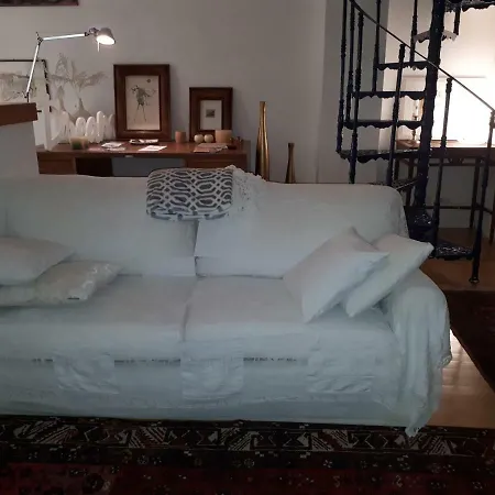La Casa Del Marce Loft In Centro Διαμέρισμα *